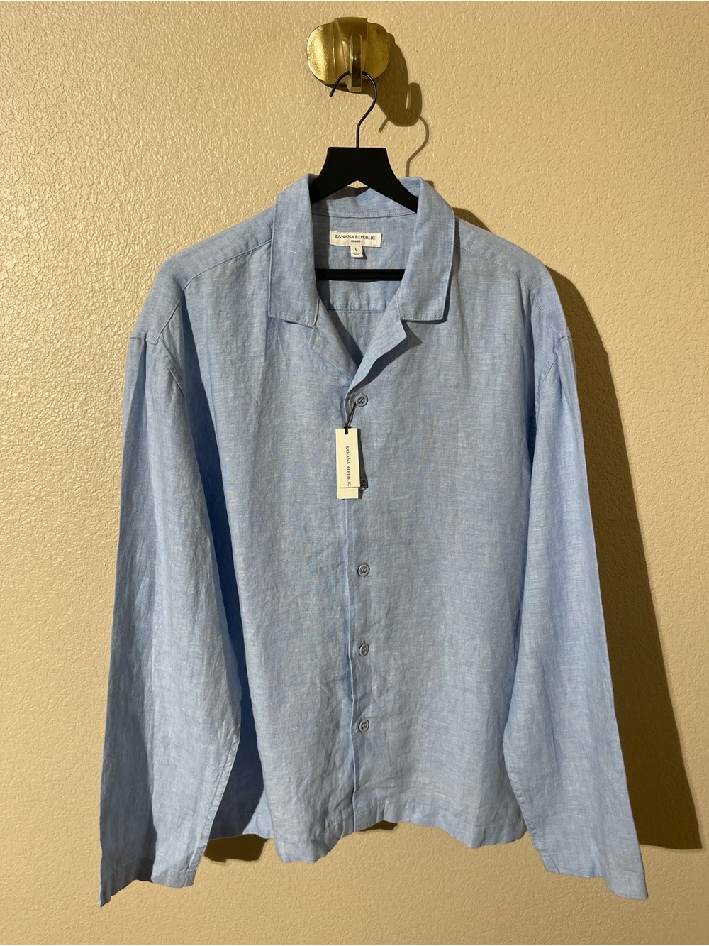 Banana Republic Sky Blue Linen Button-Down Camp Shirt